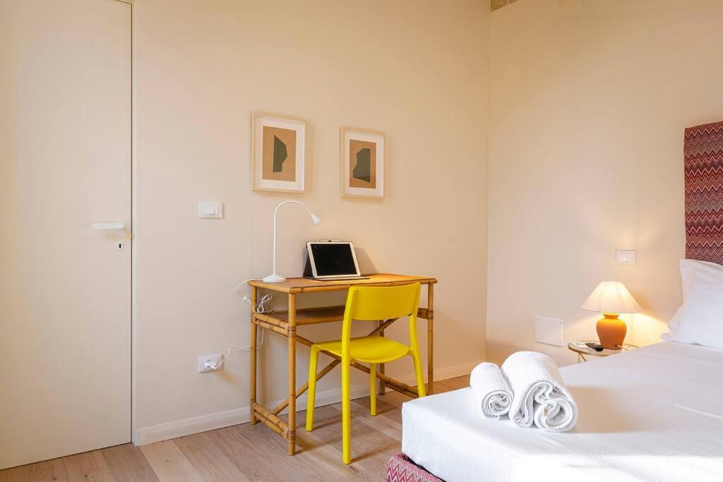 Casa Aldrovandi: Elegante E In Centro Storico Bologna Kültér fotó