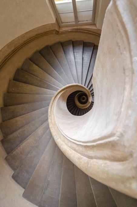 Casa Aldrovandi: Elegante E In Centro Storico Bologna Kültér fotó