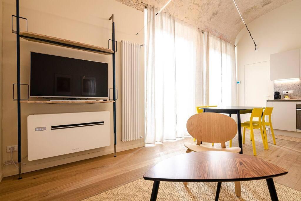 Casa Aldrovandi: Elegante E In Centro Storico Bologna Kültér fotó